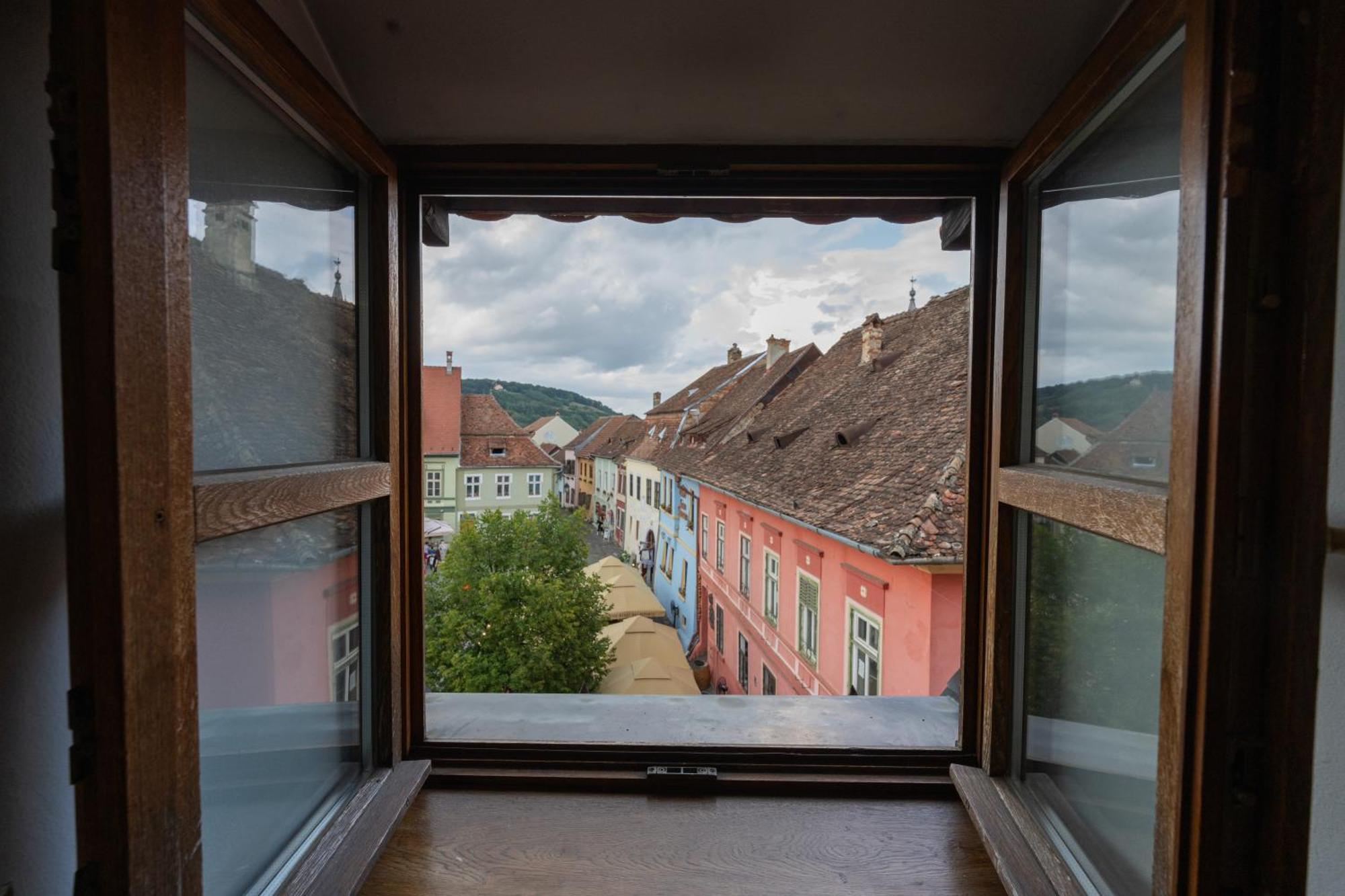 Casa Cu Cerb Hotel Segesvár Kültér fotó