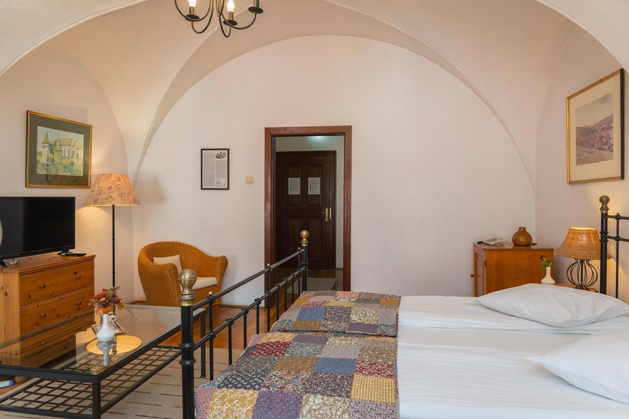 Casa Cu Cerb Hotel Segesvár Kültér fotó